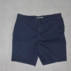 Men's Flat Front Cotton Shorts in Navy